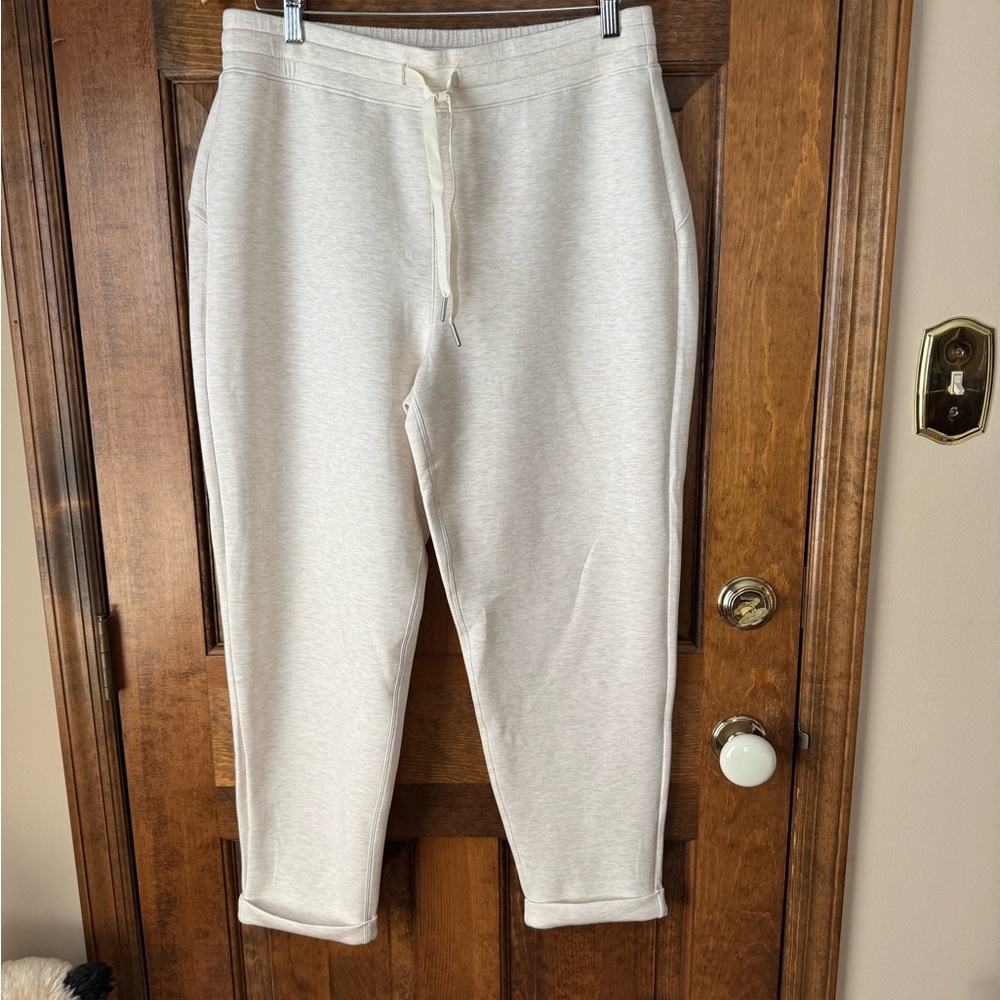 SPANX Light Beige/Cream Jogger Sweatpants